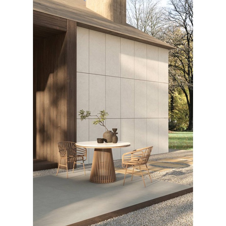 RESINE GRIGIO 89,9X89,9 GRIP R11 – ambiente