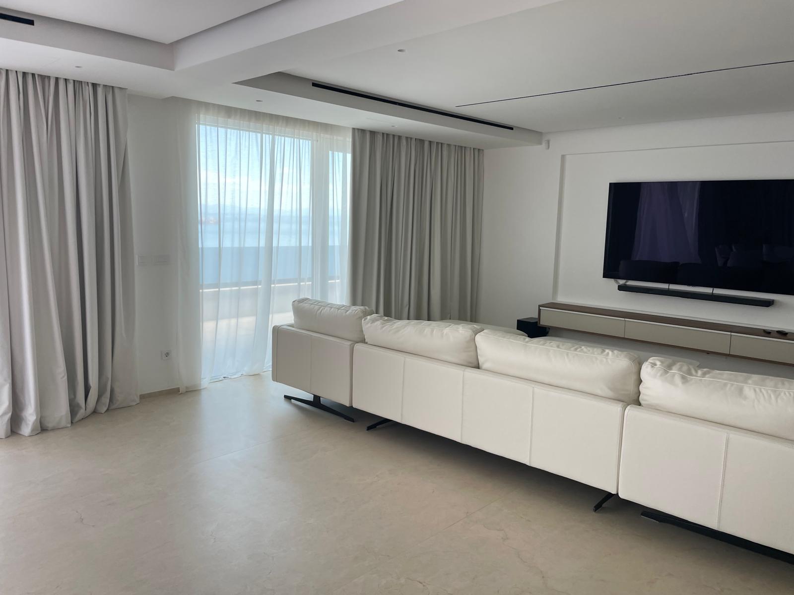 Light-filled interiors in Marfil Matt — 2